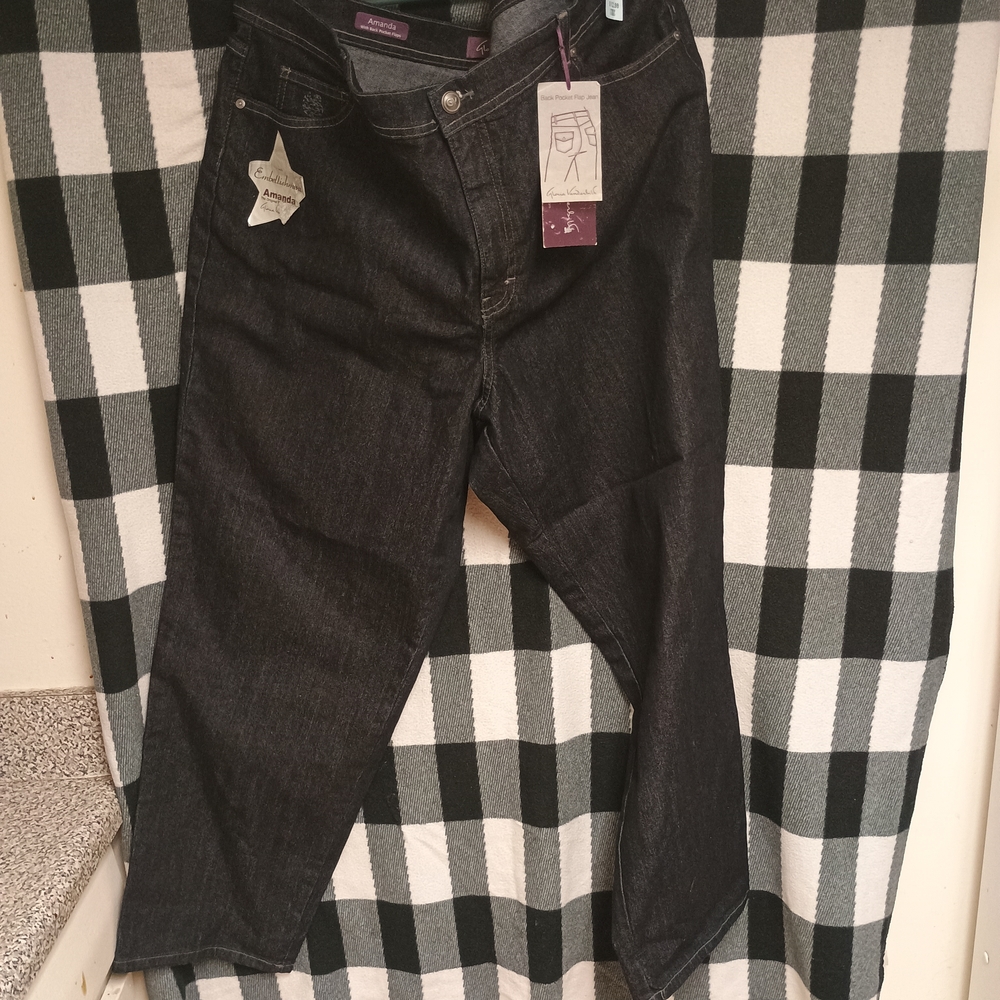 Gloria Vanderbilt Dark Wash Jeans